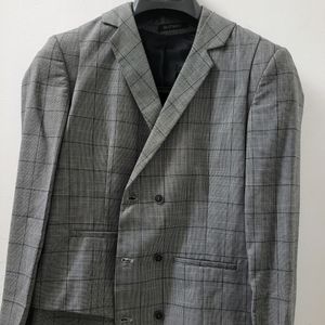 Linen Slim Fit Tuxedo Suit