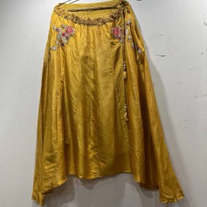 High Low Style Skirt With Hand Embroidery