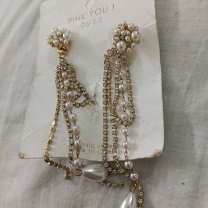 Fashion earrings