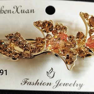 5091 - - Korean Diamond Hair Clip