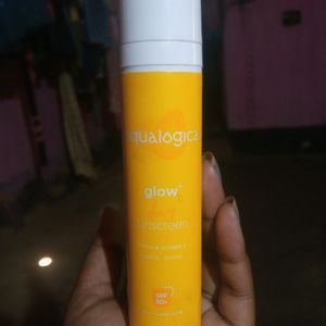 Aqualogica Glow+dewy Sunscreen Spf 50+