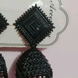 Black New Jhumki