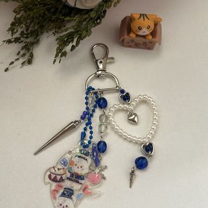 Blue Pearl Keychain 💙