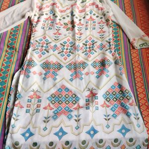 Brand New Unused White Ethnic Kurta Set For Women