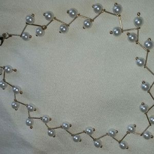 Pearl Choker.