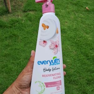 Everyuth Body Lotion