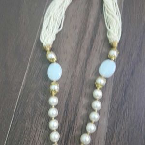 Multilayer Pearl Neckpiece