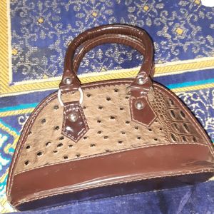 small purse brown