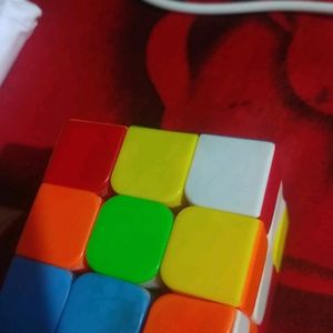 Rubix Cube well Condition but Not Properly Working