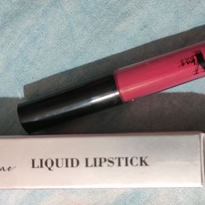 Ny Bae Pink Lipgloss