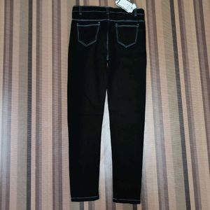 Y-41 Size 30 Slim Fit Women Denim Jeans