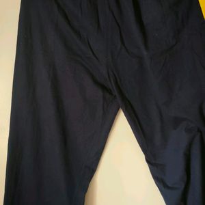 NAVY BLUE TRACK PANT