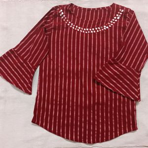 Straight Top With Lining Pattern