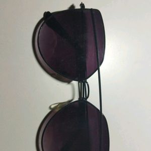 STYLISH BLACK SUNGLASSES