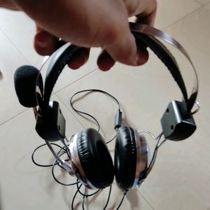 Headphone