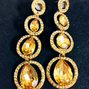 Party Wear Diamond Gold Platted Earings