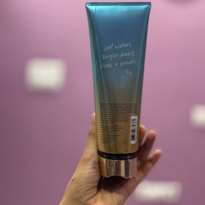 VICTORIA SECRET- Aqua kiss Lotion