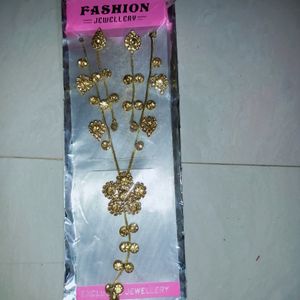 Golden earing and nekles set