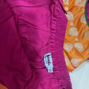 Brand new Fabindia Silk Lahanga Choli Dupatta4-6yr