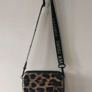 Trendy Sling Bag