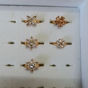 5 Small Girls Ring