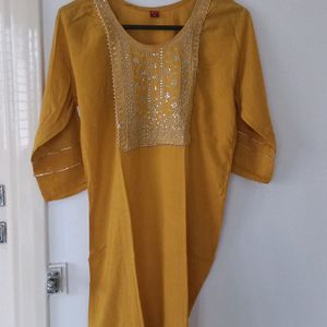 Kurti Set