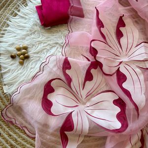 Beautiful Butterfly Hand Painted Saree🌷