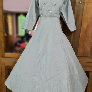 Beautiful Long Gown 😍
