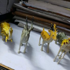 Used Plastic Wild Animals For Kids