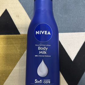 NIVEA BODY MILK