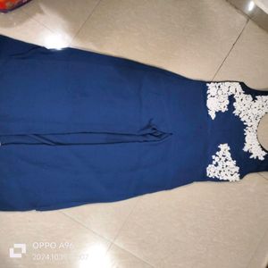 It's A Beautiful Gown In Good Condition.Length49in