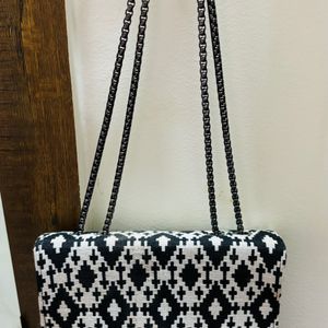 Sling bag