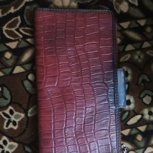 This Is Pure Leather Purse For Women