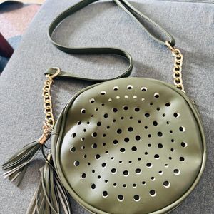 Round Sling bag