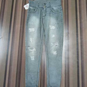 DG-111 Size-30 Slim Jeans