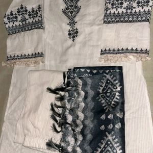 beautiful Kurta Set With Dupatta