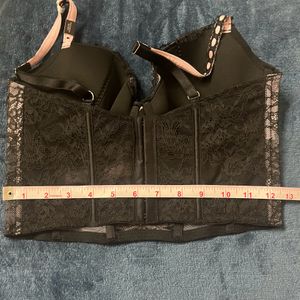 VS Lightly-Lined Heritage Ribbon Slot Bra To