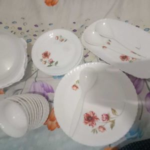 Diwali Sale! Plastic Crockery set