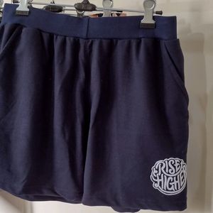 Shorts With 2 Side Pockets