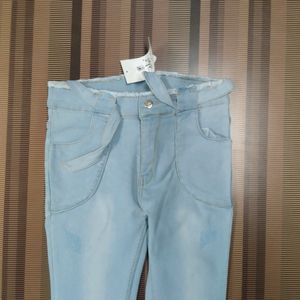 V-78 Size-30 Slim Fit Women Denim Jeans