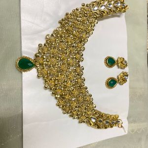 Elegant Golden And Green Necklace