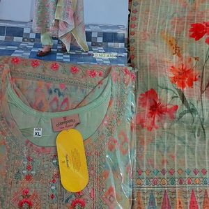 Unstitched Full Suit Set With Dupatta