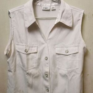 Seveless White Colour Shirt Girls