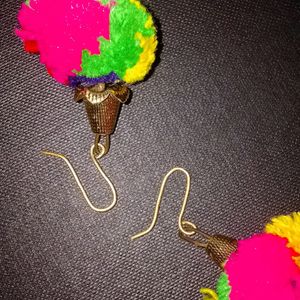 POMPOM Earrings!!