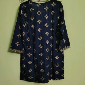 New/Unused Beautiful Embroidered Short Kurti