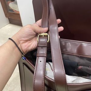 Surplus Bag From USA - Original Vegan Leather - 120$ On The Website - With 2 Slings - Can Be Made Into Sling As Well As Bag Pack 15”