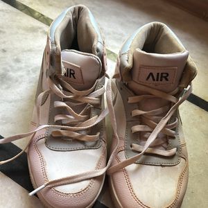 Sneakers For Women