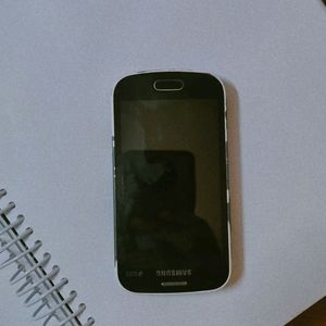 Samsung GT S7562