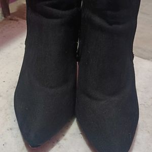 Ankle Length Heel Boot