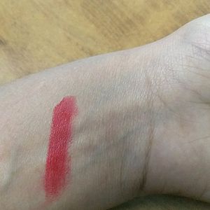 Lakme Perfect Radiance Lipstick